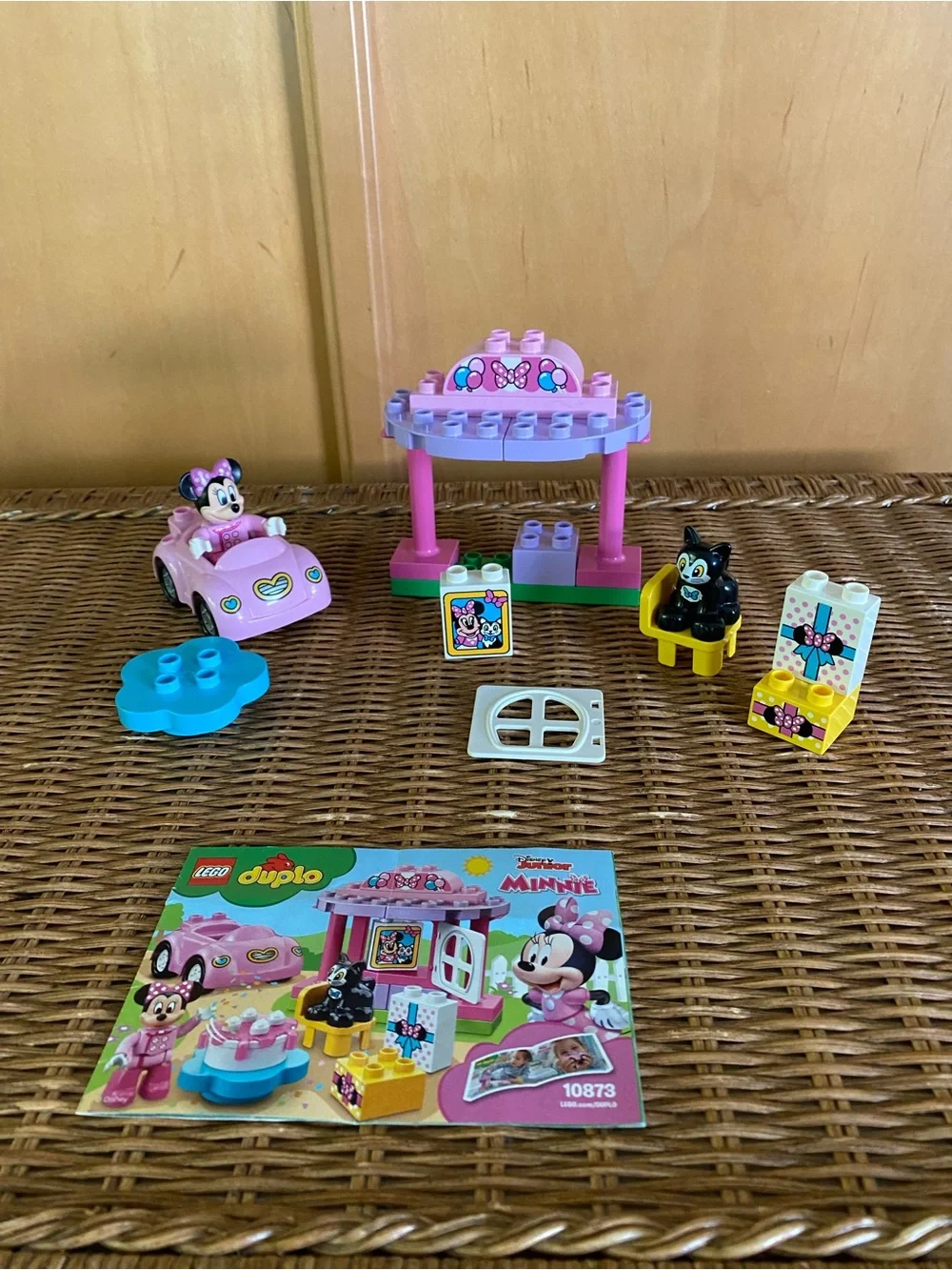 LEGO Duplo 10873 Minnie’s Birthday Party Pink Car Figaro Cat Incomplete